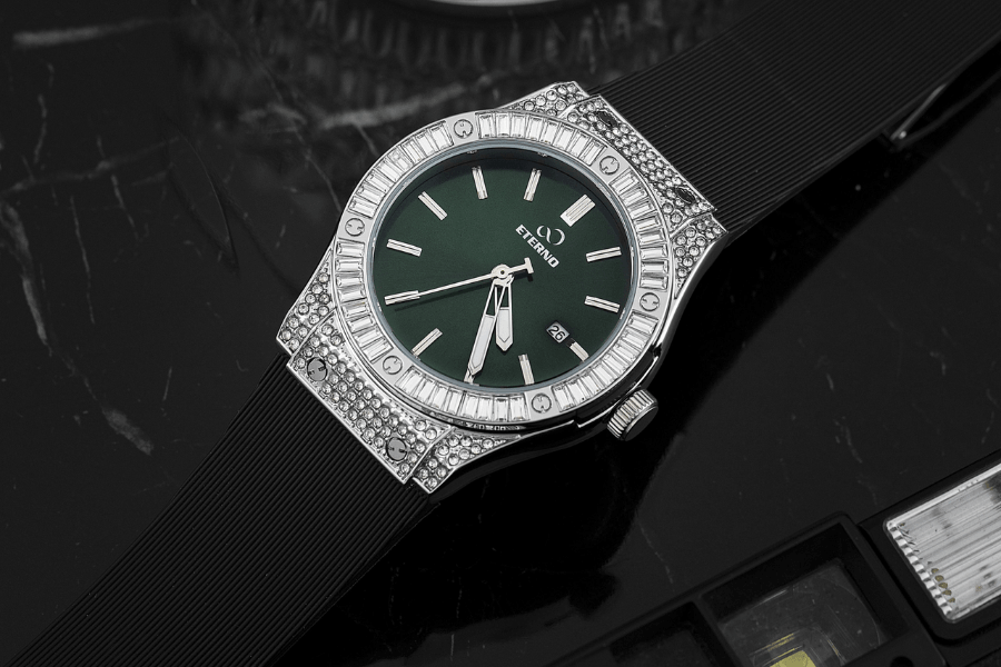 đồng hồ nam đi chơi lễ 